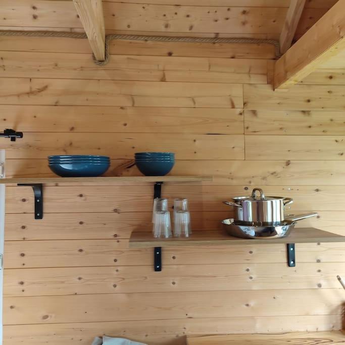 Nuit Insolite En Tiny House Questembert Eksteriør bilde