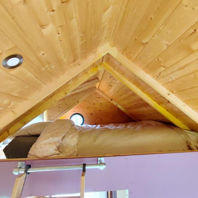 Nuit Insolite En Tiny House Questembert Eksteriør bilde